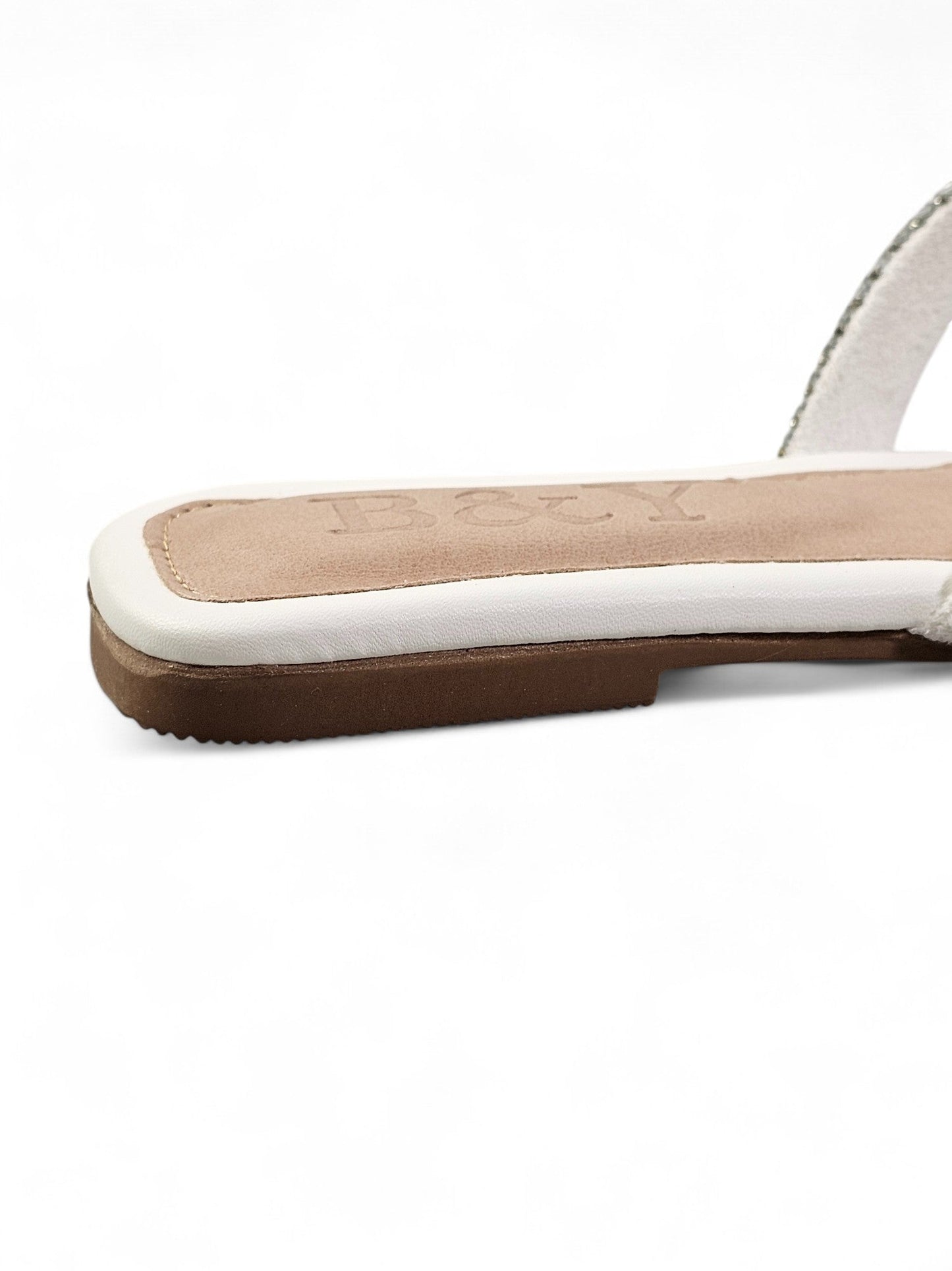 Coast White Flat Flip-Flop