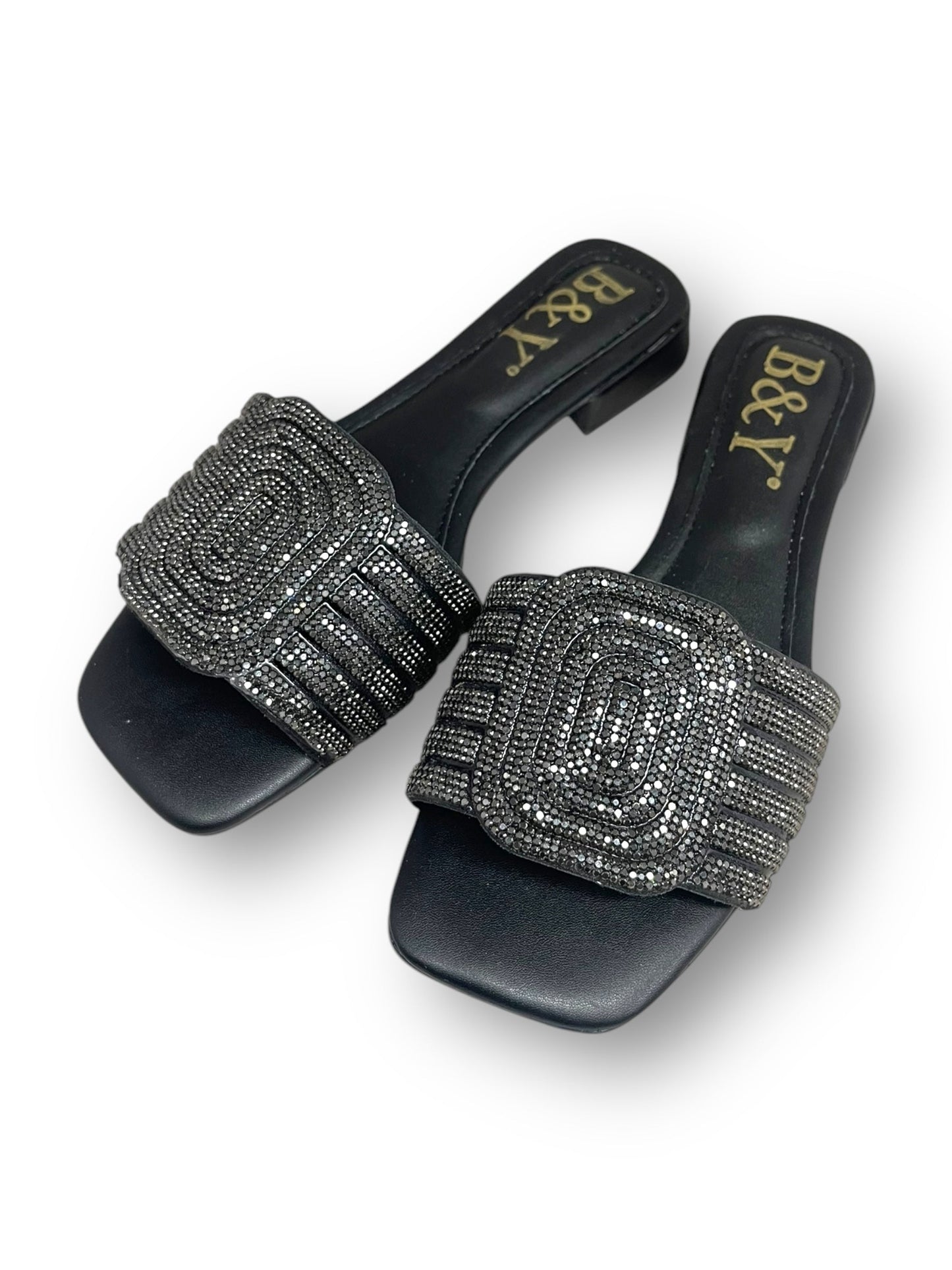 Ellune Black Low Heel Slip-on Sandal
