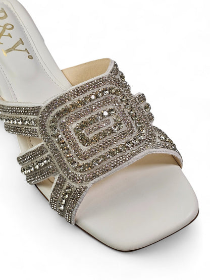 Elarin White Low Heel Slip-on Sandal