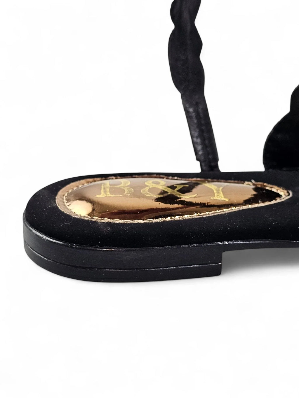 Orvella Black Flat Sandal - Bilwani & Yakoob