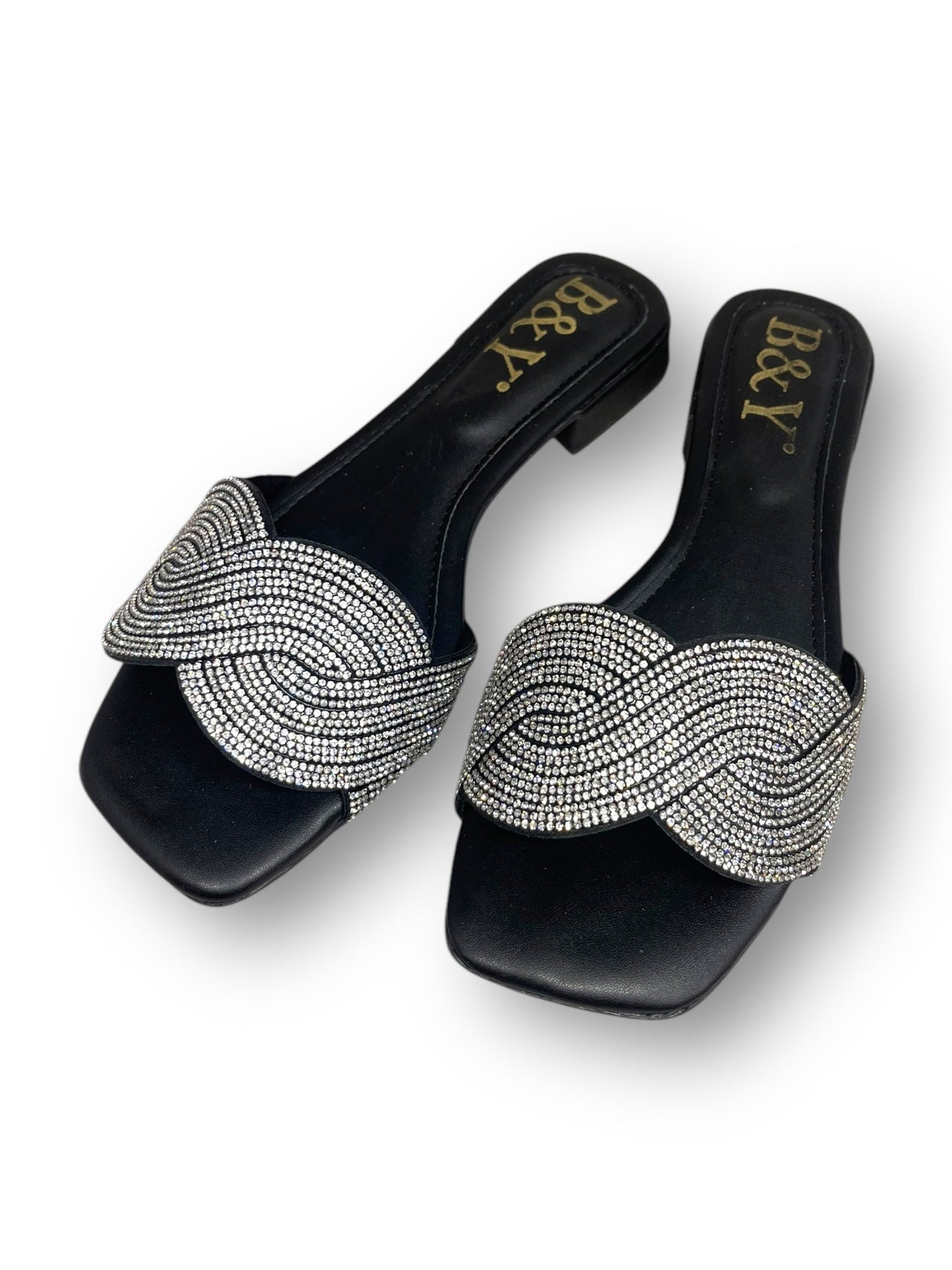 Jynoa Black Low Heel Slip-on Sandal