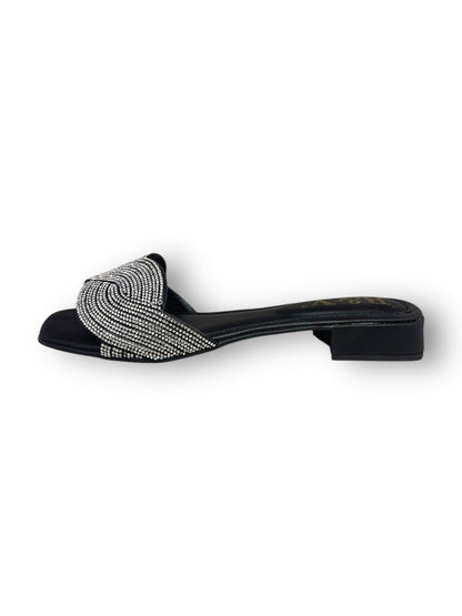 Jynoa Black Low Heel Slip-on Sandal
