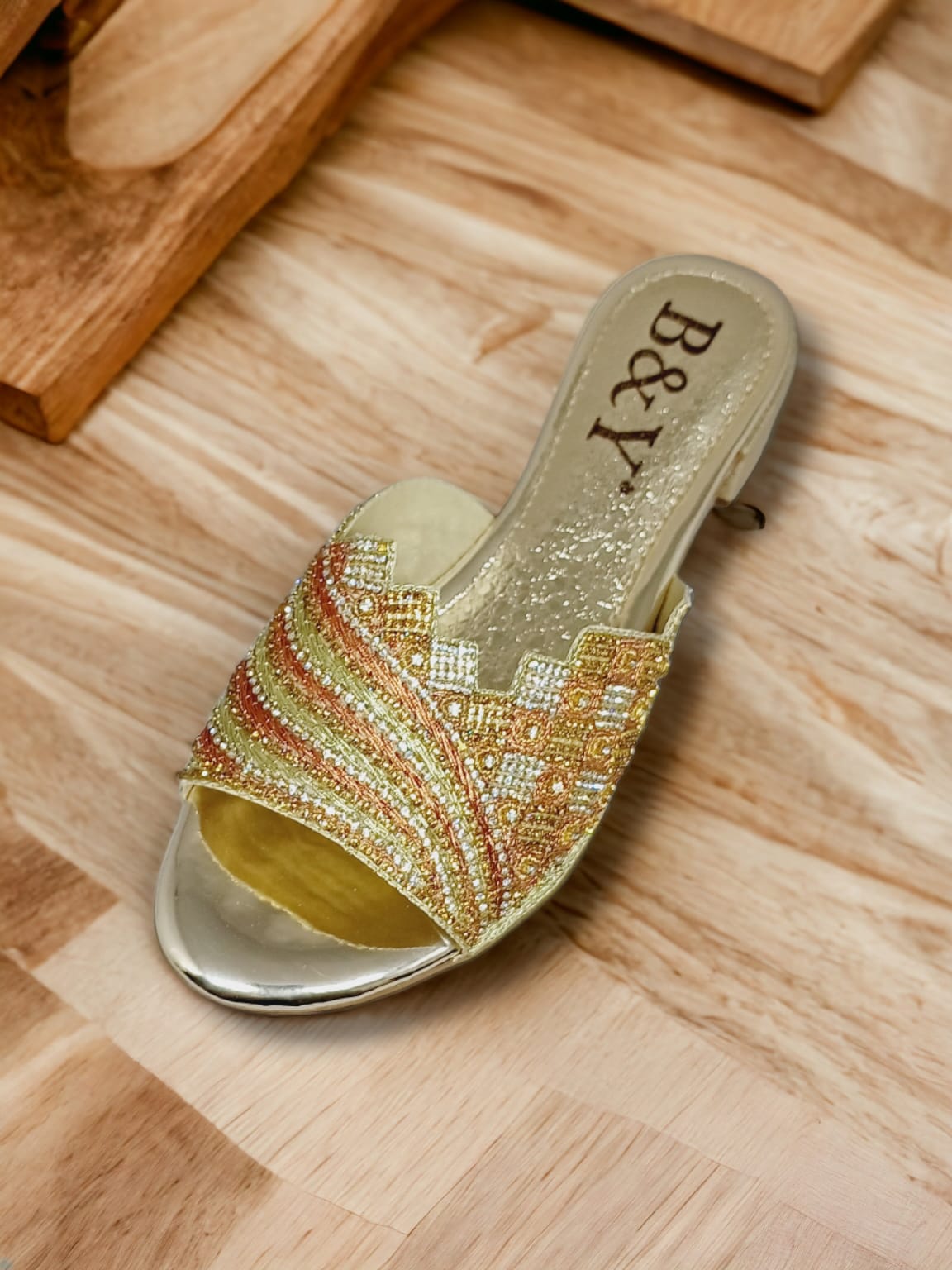 Silhouette Golden Block Heel Slip-on Sandal