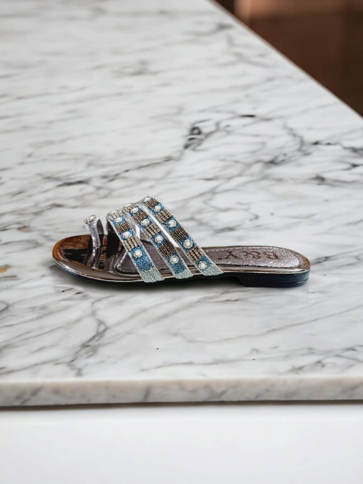 Zephyr Silver Flat Slip-on Sandal